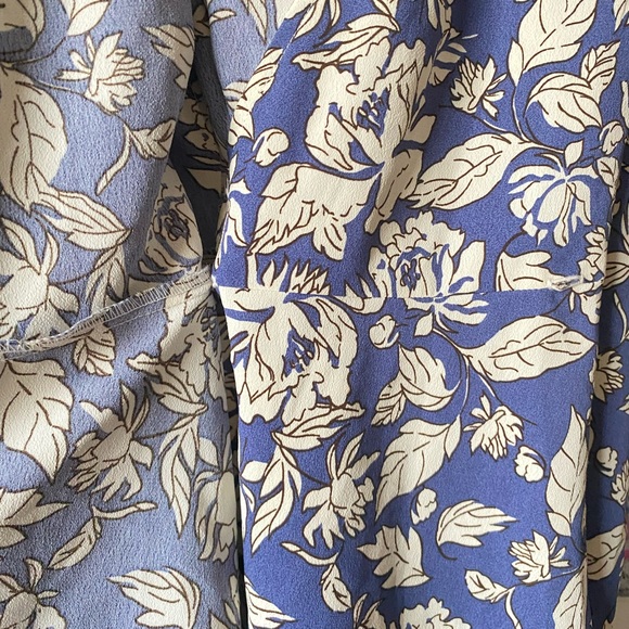 ASTR | Blue Floral Long Sleeve Ruffle Wrap Front Top - Picture 9 of 12